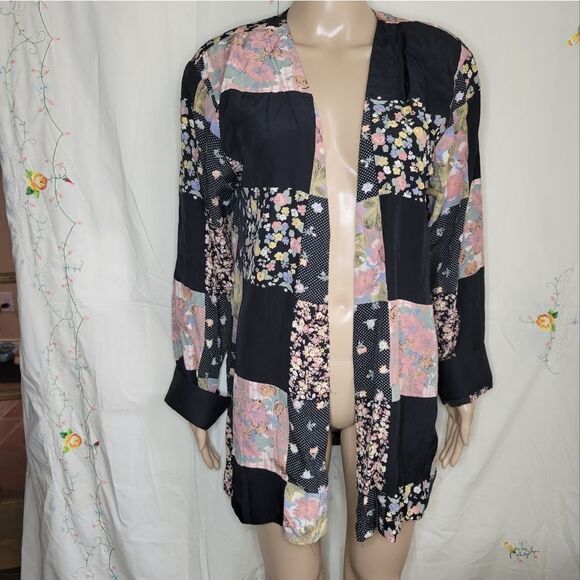 Vintage New Concepts MIX PRINT light weight blazer. - Picture 9 of 13